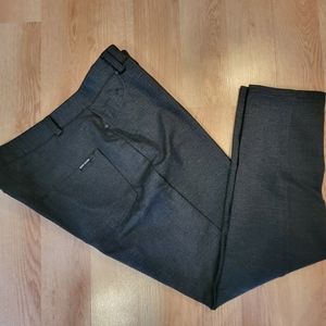 New without tags woman's 15 DKNY gray black dress slacks pants